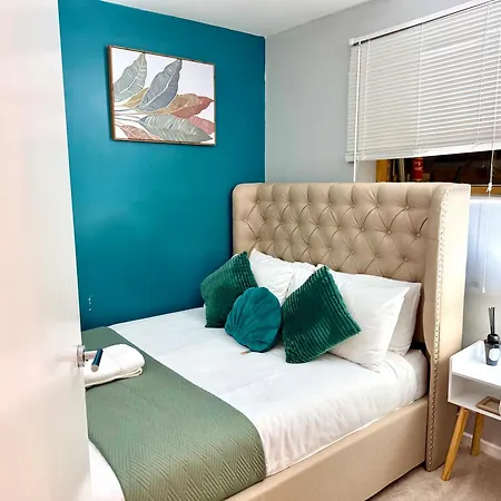 Modern Train Station 2 Bed *