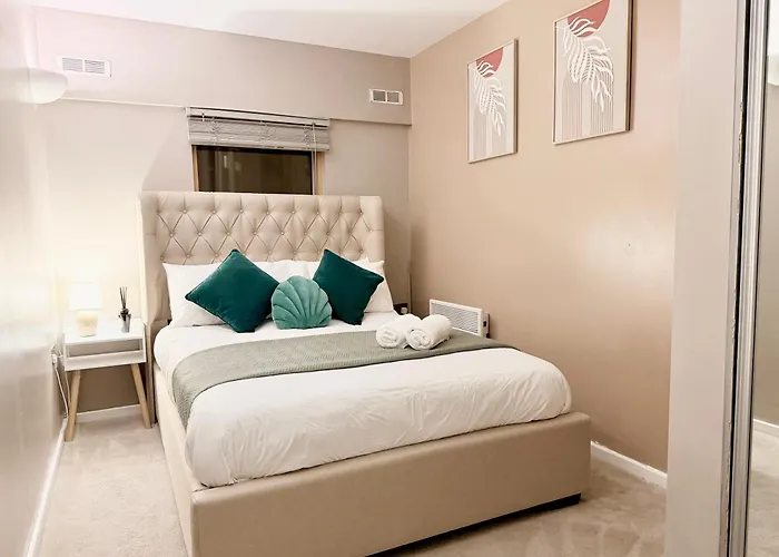 2-bed Cental 2 Min To Train Station 리즈